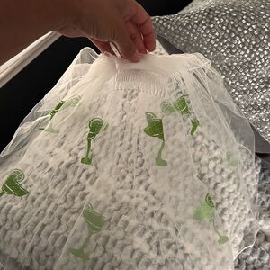 White Veil with Green Cocktail Print